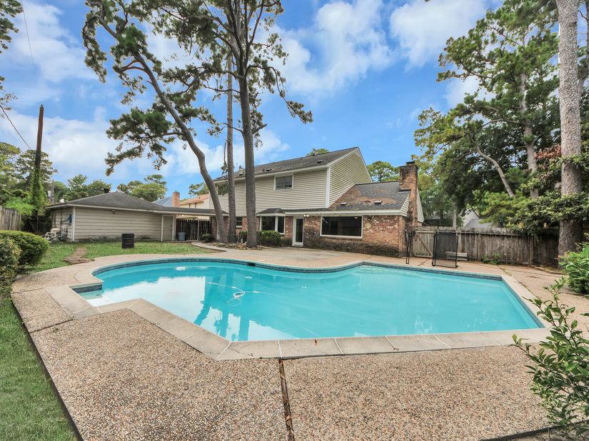 5807 Foresthaven Drive, Houston TX 77066