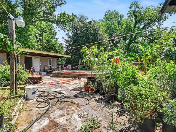 6009 Crane Street, Houston TX 77026