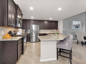 5206 Pointe Spring Crossing