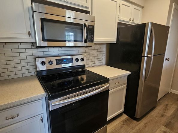 8299 Cambridge Street 101, Houston TX 77054