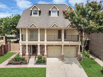 3611 Royal Royce Drive