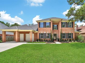15927 Lake Loop Drive