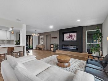 5041 Nina Lee Lane
