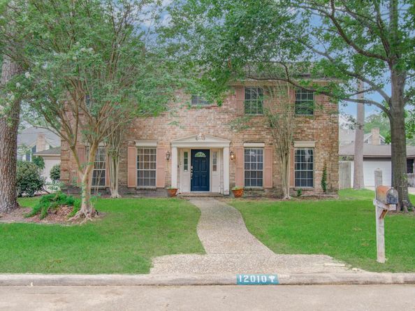 12010 Fawnview Drive, Houston TX 77070