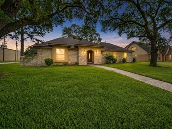 203 Leyden Court