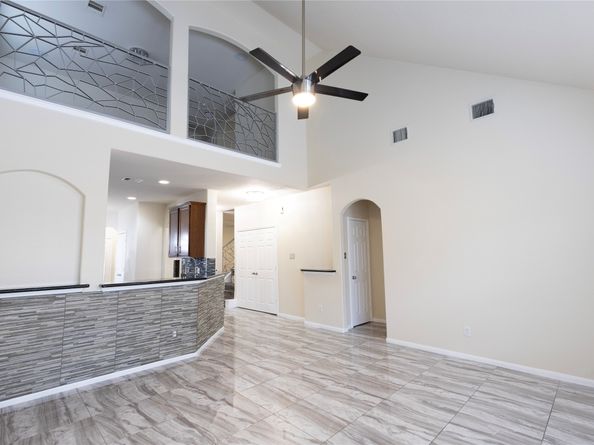 6442 Wilshire Lakes, Houston TX 77040