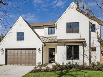 1622 Candlelight Lane