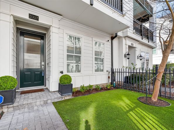 3317 Timbergrove Oaks Street, Houston TX 77008