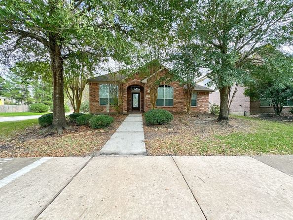73 E Montfair Boulevard, The Woodlands TX 77382