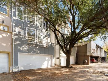 204 Marshall Street