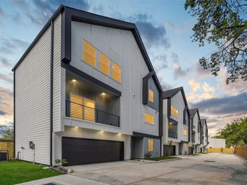 870 W Little York Road
