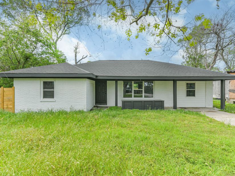 209 Leago Street, Houston TX 77022