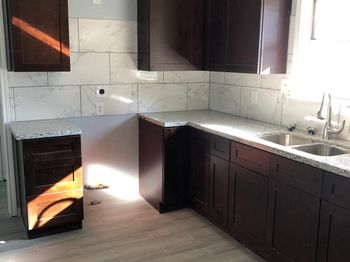 6022 Lyndhurst Drive