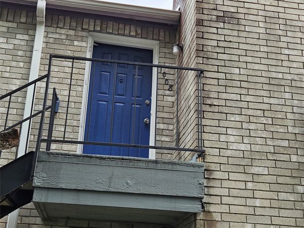 9797 Leawood Boulevard 1008, Houston TX 77099