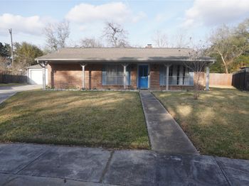 11711 N Nottingham Circle