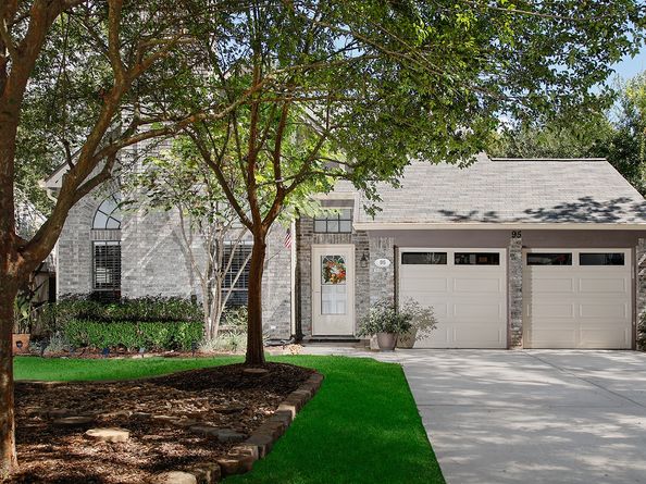 95 N Pathfinders Circle, The Woodlands TX 77381