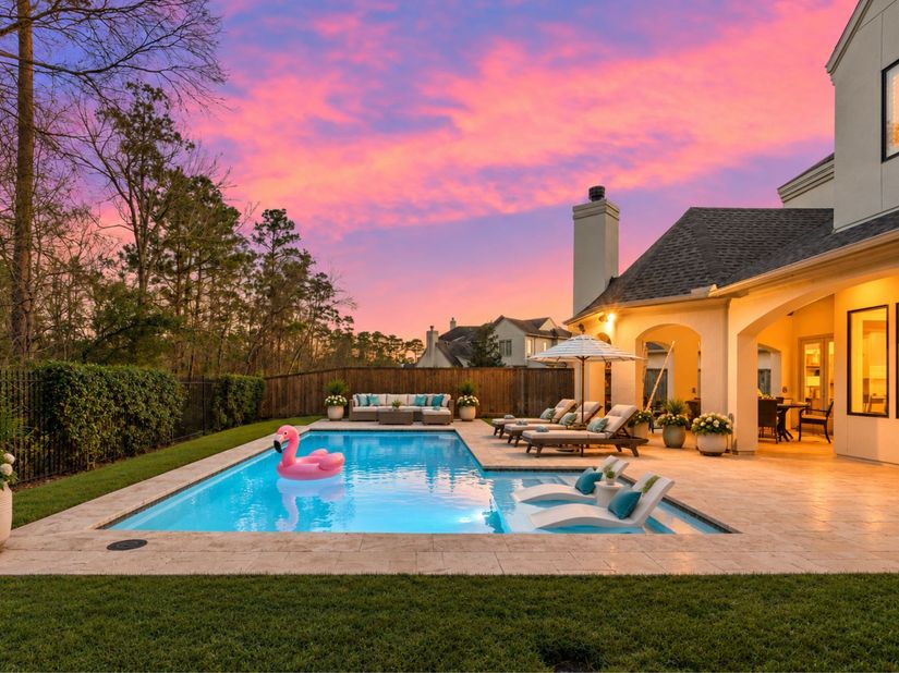 64 S Parkgate Circle, The Woodlands TX 77381