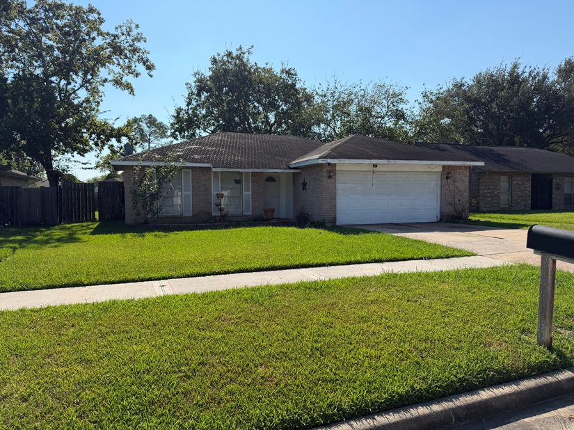 10115 Hollow Canyon Drive, Sugar Land TX 77498
