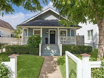 1439 Ashland Street