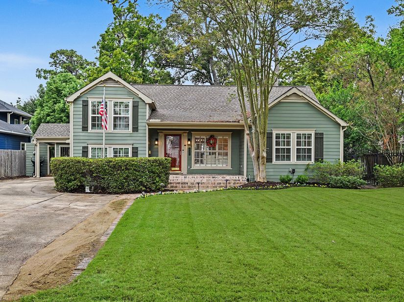320 W 33rd Street, Houston TX 77018