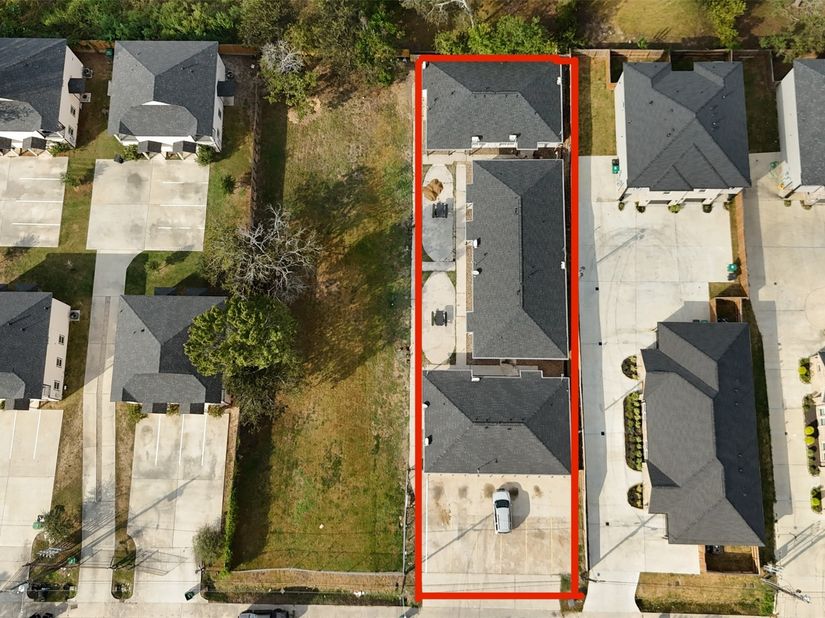 5017 Mallow Street, Houston TX 77033