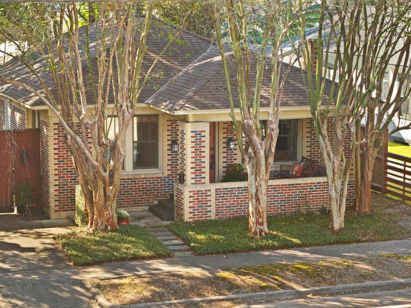 1112 Algregg Street, Houston TX 77009