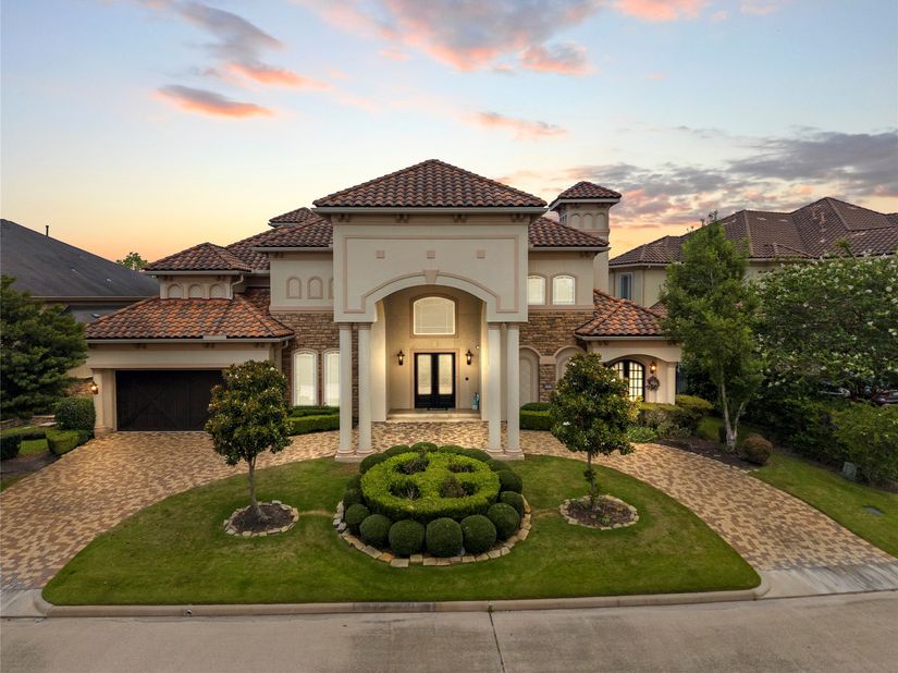 11822 Montmarte Boulevard, Houston TX 77082