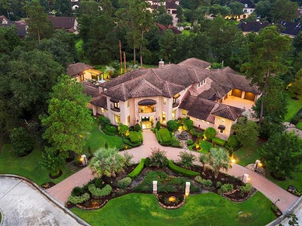 10 Player Pond Place, The Woodlands TX 77382