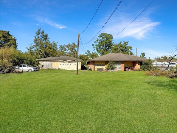 4323 Weaver Road, Houston TX 77016