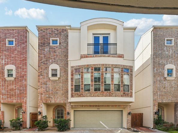 5636 Kiam Street B, Houston TX 77007