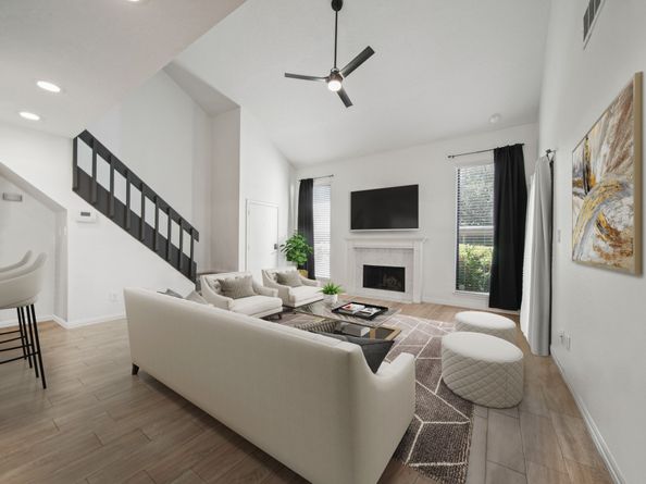 8100 Cambridge Street 61, Houston TX 77054