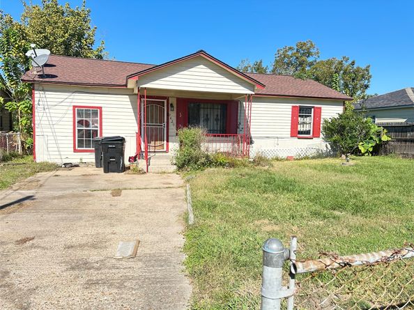 7429 W Knoll, Houston TX 77028