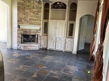 38 HILLOCK WOODS Drive