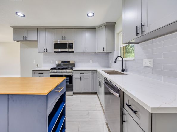 6201 Carew Street, Houston TX 77074