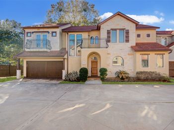 11021 Little John Way