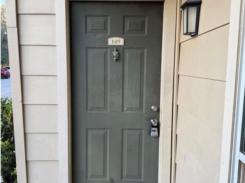 8100 Creekbend Drive 149, Houston TX 77071