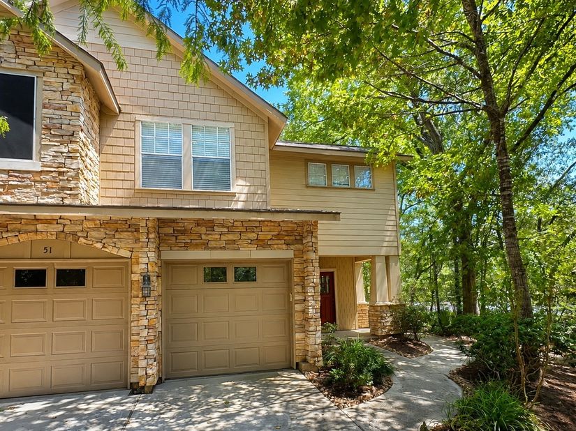 51 Scarlet Woods Court, Spring TX 77380