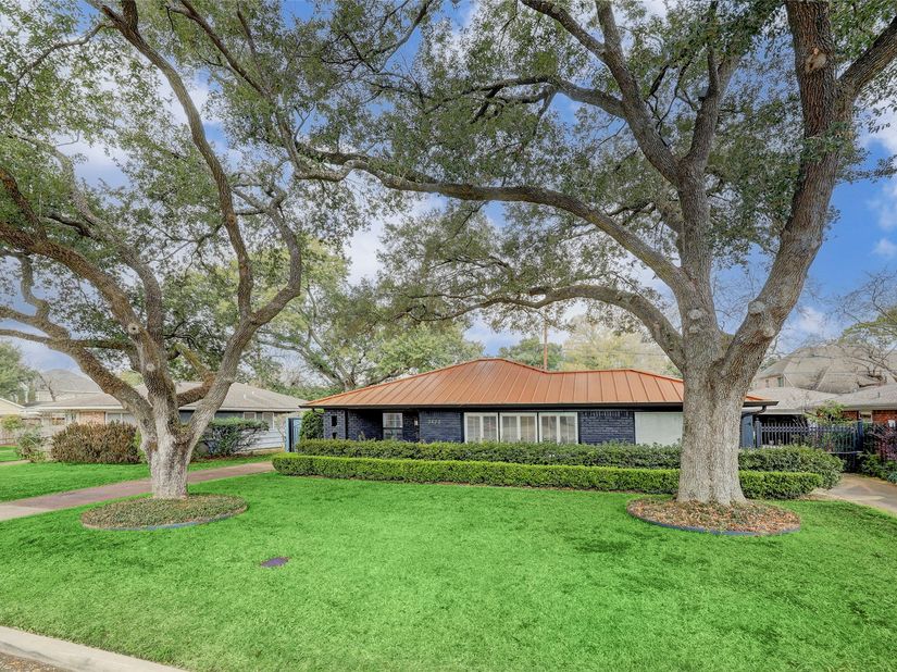 3422 Norris Drive, Houston TX 77025