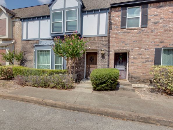 840 Threadneedle Street E 208, Houston TX 77079