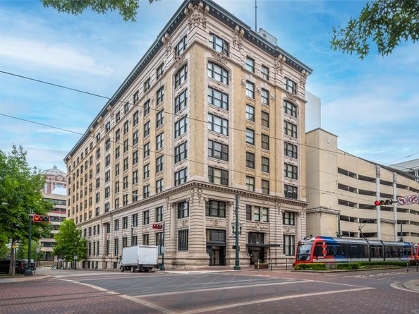 201 Main Street 3H, Houston TX 77002