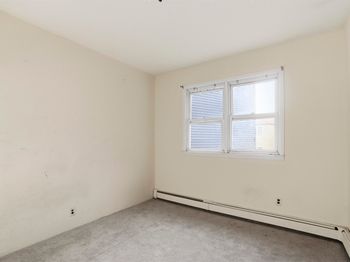98 West 49th St