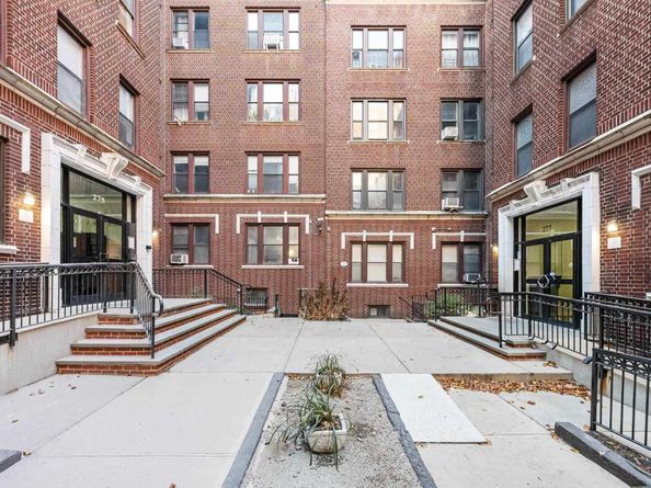 277 Harrison Ave C 8, Jersey City NJ 07304