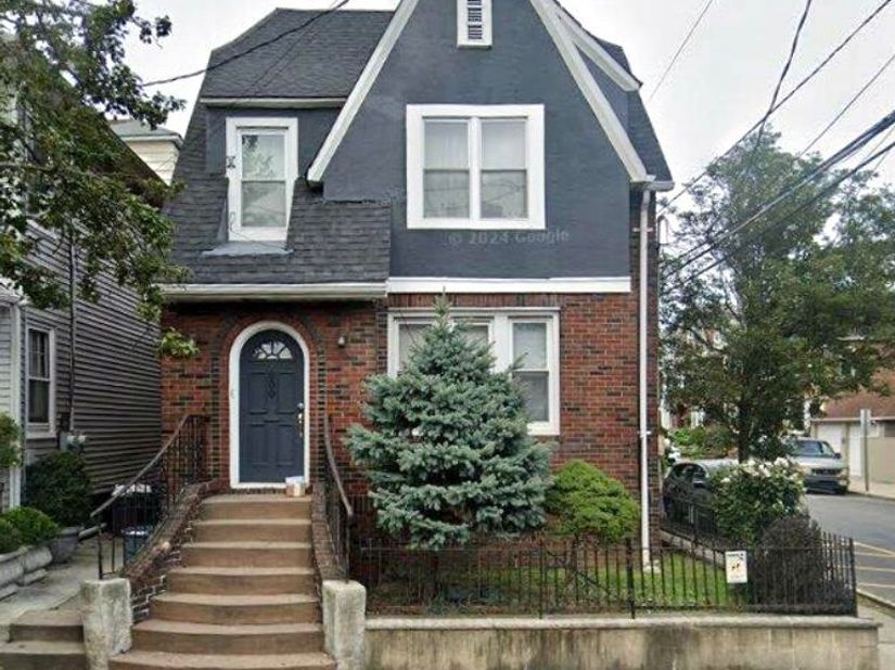 800 85th St, North Bergen NJ 07047