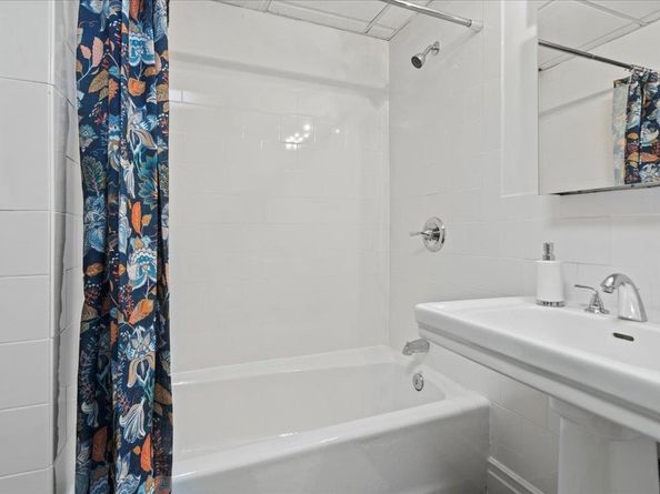 300 Communipaw Ave 150, Jersey City NJ 07304