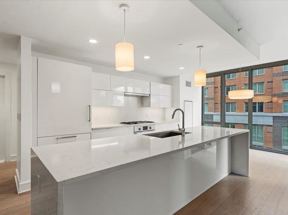 9 Avenue At Port Imperial 504, West New York NJ 07093