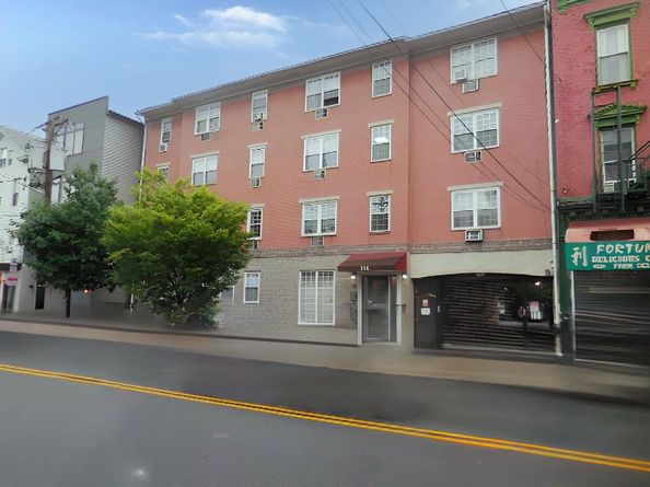 356 Palisade Ave 2E, Jersey City NJ 07307