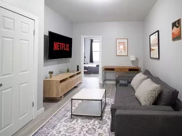 452 1st St 4, Hoboken NJ 07030