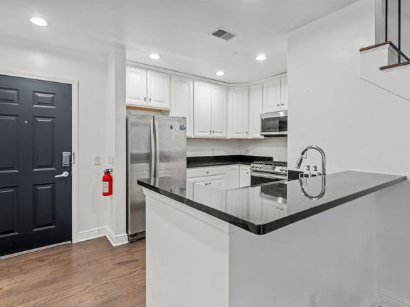 7400 River Rd 442, North Bergen NJ 07047