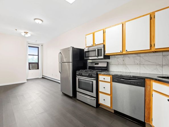 811 Park Ave 8, Hoboken NJ 07030
