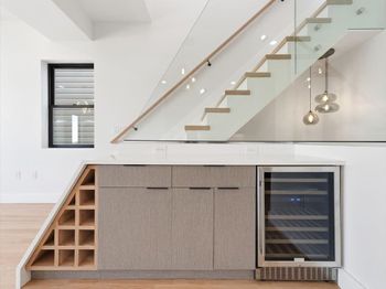 81 Lexington Ave